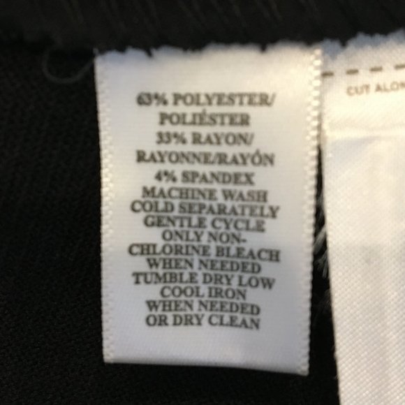 Ann Taylor LOFT Black Seamed Flippy Skirt - Sz 0P - Picture 5 of 6